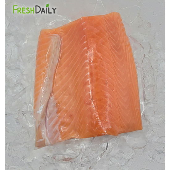Salmon Fillet (Skinless, Net Weight 720g - 800g)