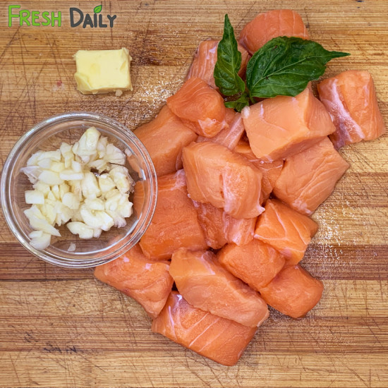 Salmon Cubes  ( 280grams )